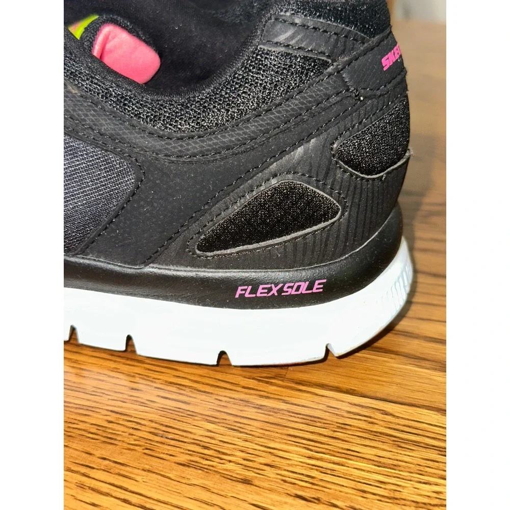 Skechers Flex Sole Womens 10 Black White Gradient Pink Training Sneakers 11880TX